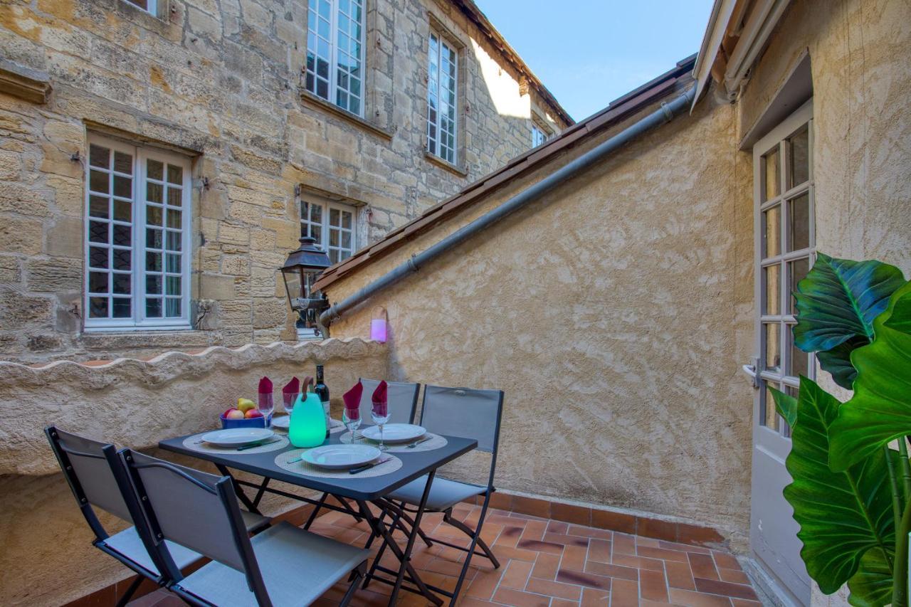 Chez Alice Appartement En Plein Centre Ville Sarlat Exterior foto